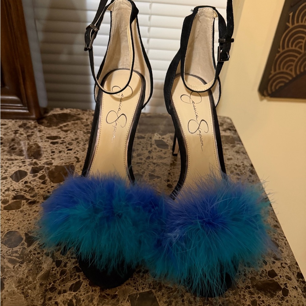 Jessica Simpson Black Heels with Blue Feathers Mixed suede details!
